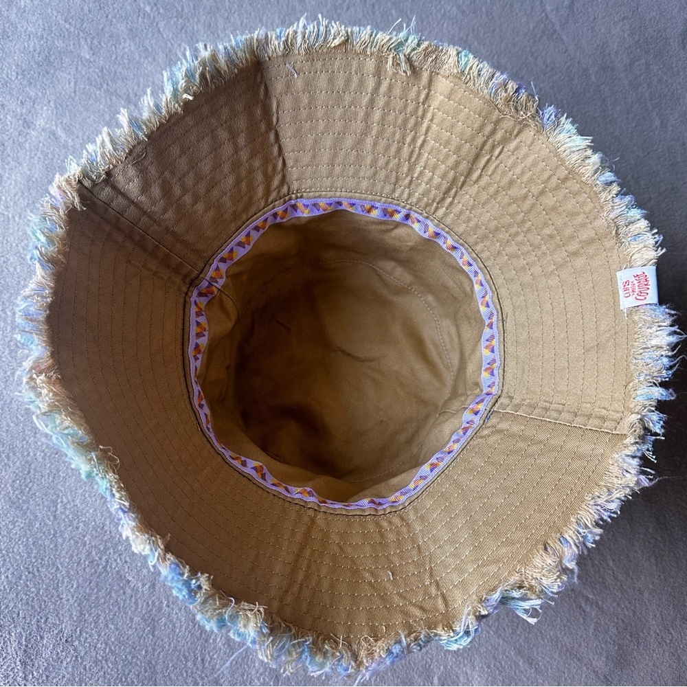 Blue and Green Tropical Bucket Hat with Fringe - Picture 4 of 4